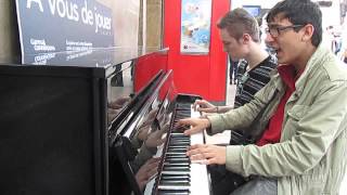 A vous de jouer  13032014  Piano en duo  voix à Versailles Chantiers  Vincent Vinel [upl. by Saucy671]