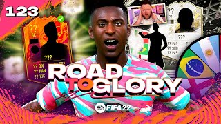 MID ICON ROULETTE FIFA 22 Road to Glory 123 [upl. by Colton]