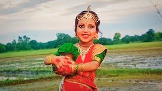 উদাস দুপুৰ বেলা সখী  Dance Cover By Hiya  Bangla Folk dance YouTube [upl. by Willem]