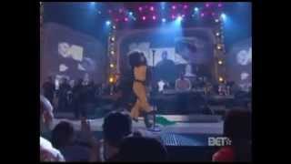 Erykah Badu  Love Hangover Tribute to Diana Ross live [upl. by Ecyob]