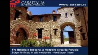 Castelli vendita  Borgo fortificato in stile medievale in vendita fra Umbria e Toscana [upl. by Sheya]