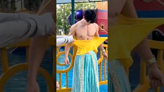 Trai đẹp 6 múi cosplay bị fan cuồng tấn công 🤣 cosplay traideptiktok boy short [upl. by Tsenre37]