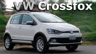 Volkswagen Crossfox 2016  misma mecánica renovada apariencia  Autocosmos [upl. by Gnohp]