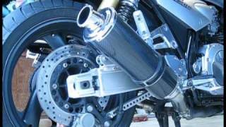 Yamaha XJR 1300 met BSM Carbon Uitlaten [upl. by Allesiram]