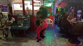 Rodolfo M amp Marta Dominican Bachata Authentic Bachata  Bachateando RD 16122017 [upl. by Mylan454]