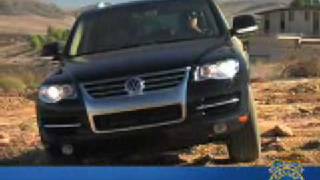 2008 Volkswagen Touareg 2 Review  Kelley Blue Book [upl. by Rabkin]