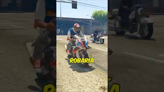 Finjo ser POLICIA 👮 y Robo UNA MOTO DE CARRERAS en GTA 5 [upl. by Carina]