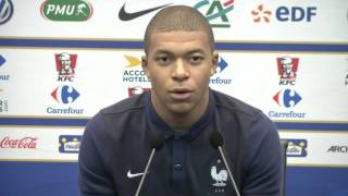 Mbappe «J ai rêvé de Zidane joueur pas de Zidane l entraîneur» [upl. by Nyrek]