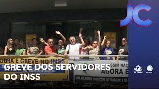 Greve dos servidores do INSS já afeta atendimentos nas agências da capital  Jornal da Cidade [upl. by Ellicul]