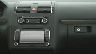 The New 2011 Volkswagen Touran Interior [upl. by Millham]