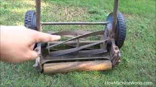 How a manual grass cutting machine works  Must watch [upl. by Godfry437]